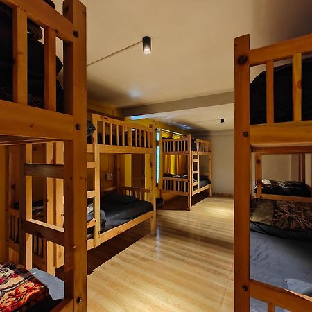 Whoopers Hostel Tosh Zewnętrze zdjęcie