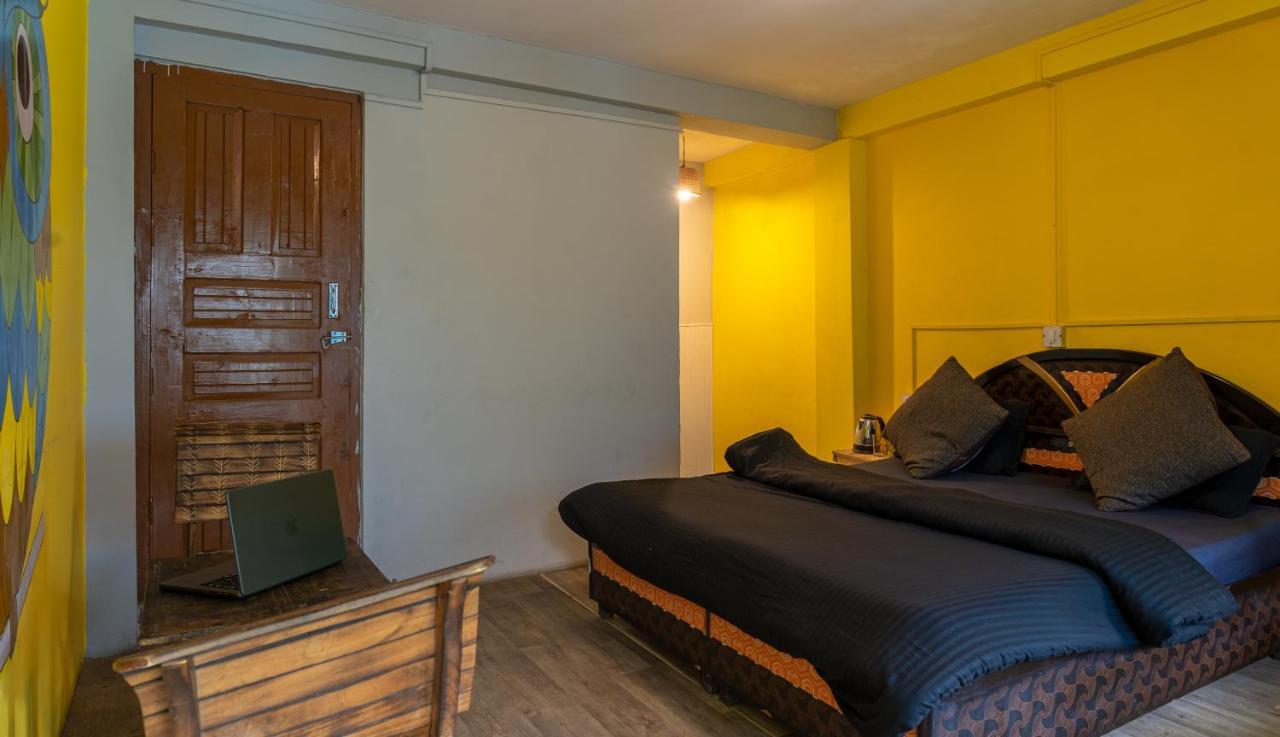 Whoopers Hostel Tosh Zewnętrze zdjęcie