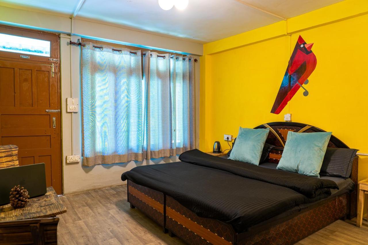 Whoopers Hostel Tosh Zewnętrze zdjęcie