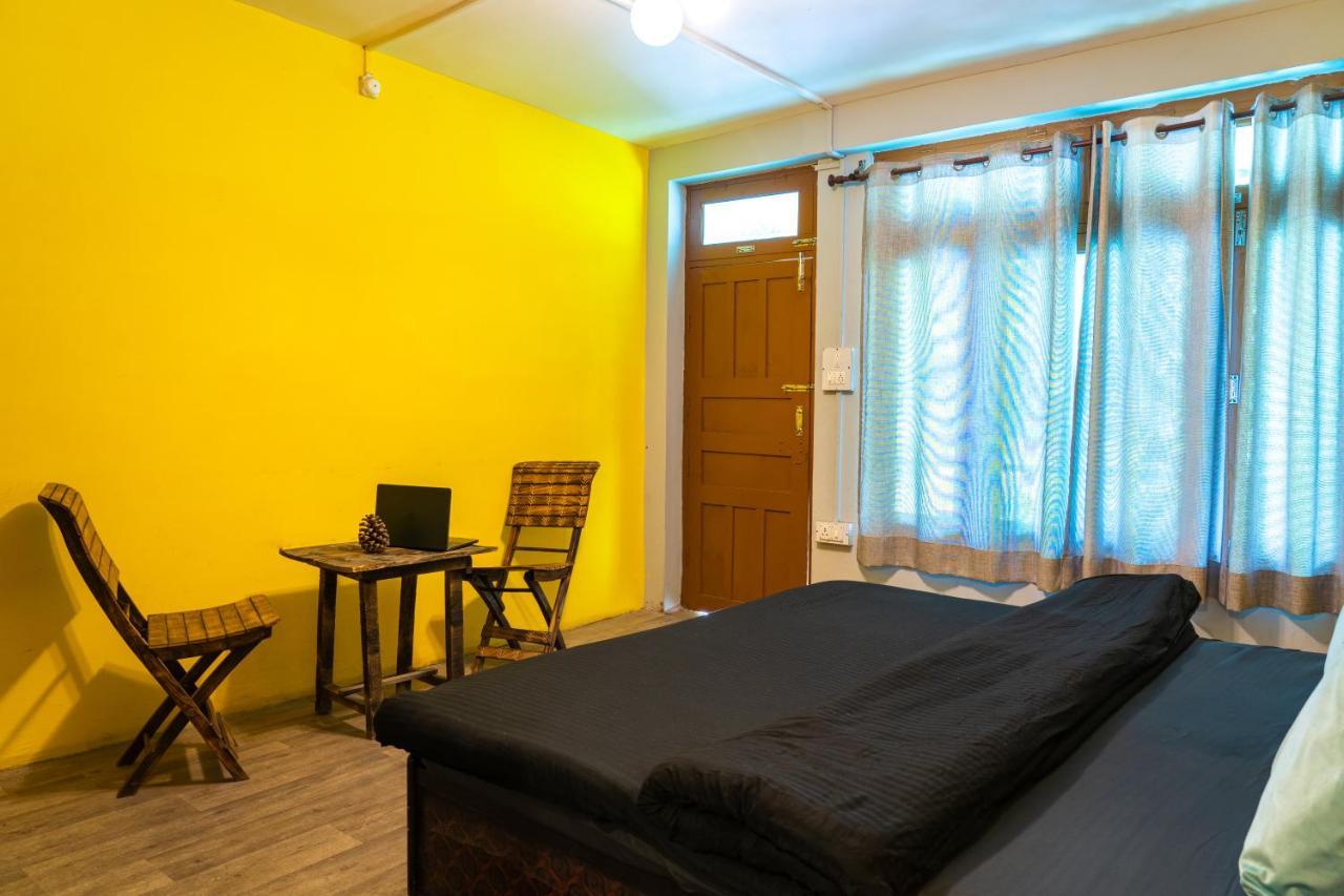 Whoopers Hostel Tosh Zewnętrze zdjęcie
