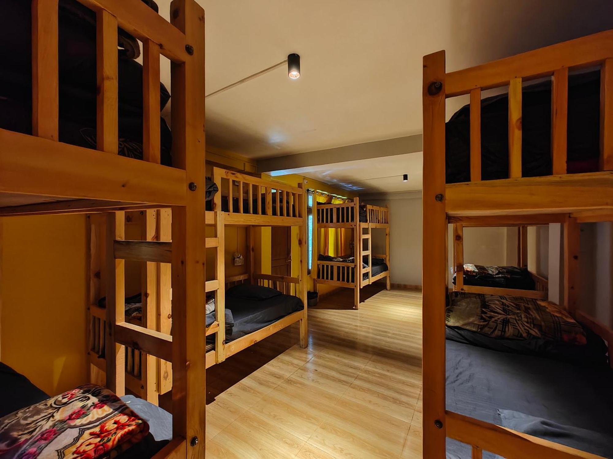 Whoopers Hostel Tosh Zewnętrze zdjęcie