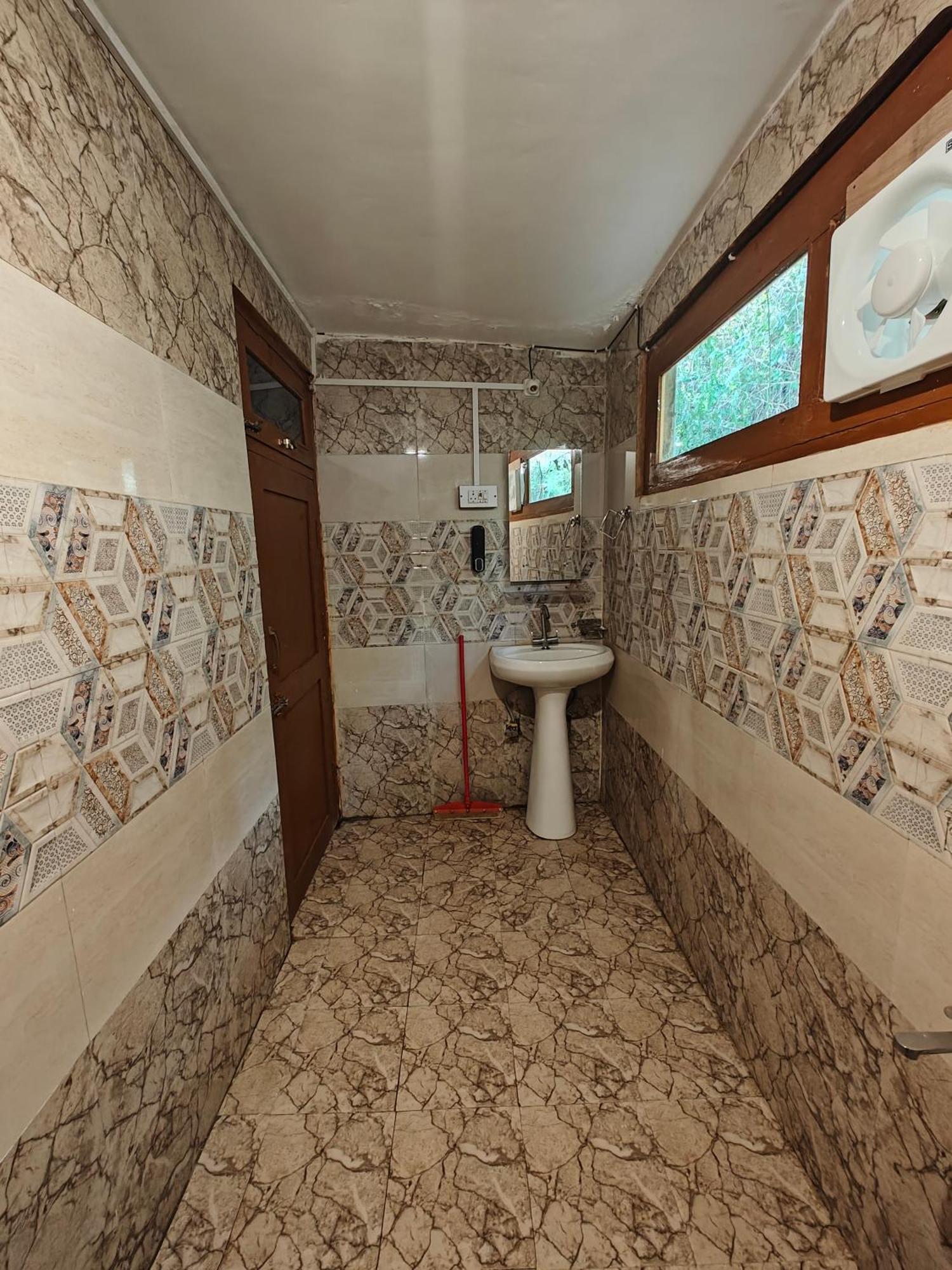 Whoopers Hostel Tosh Zewnętrze zdjęcie